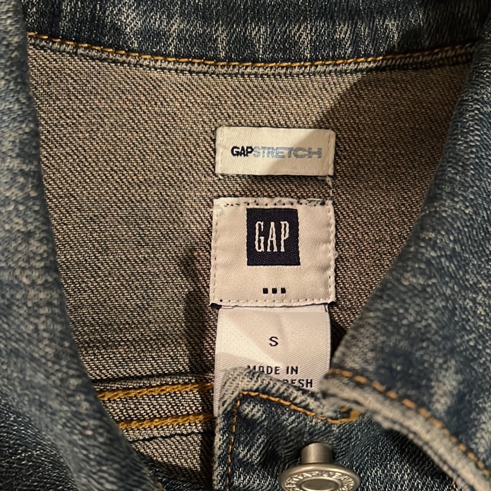 Gap Jean Jacket - image 7